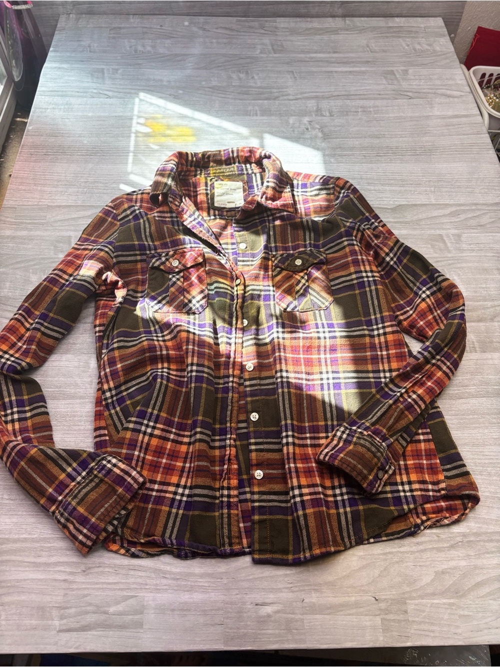 Hollister Plaid Button-Down Shirt in Olive, Orange & Purple Size Large